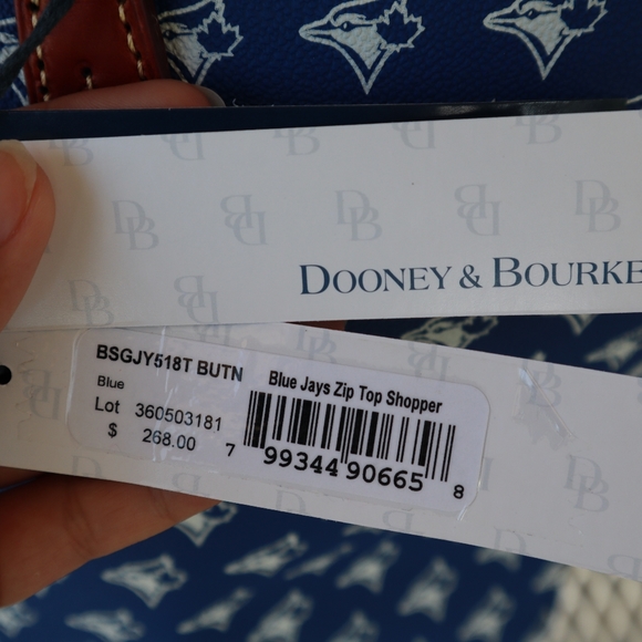 Women's Dooney & Bourke Los Angeles Dodgers League - Picture 6 of 6